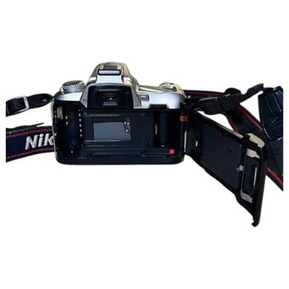 Nikon F75 35mm Film SLR Camera & AF Nikkor 28-80mm 1:3.3-5.6G Lens - Picture 11 of 16